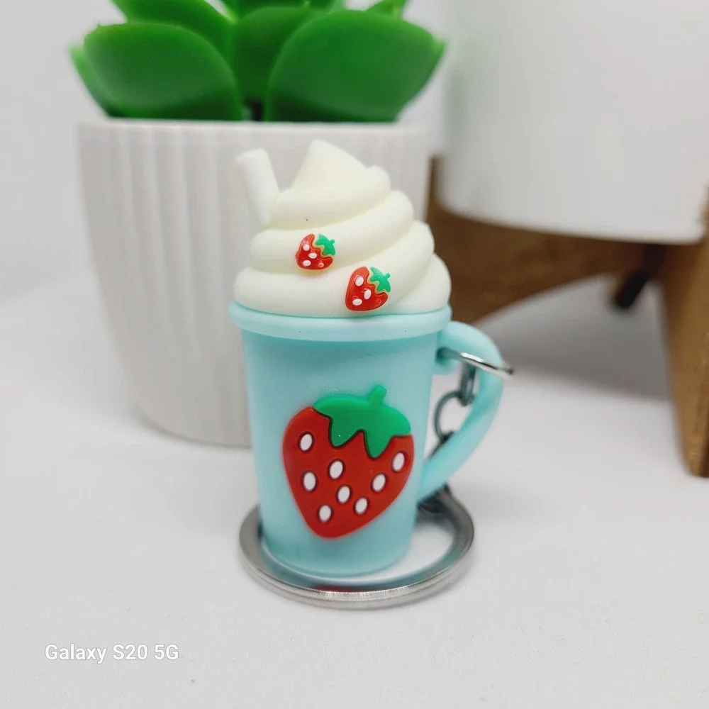 Strawberry Drink Keychain‎ Cute Cup Charm Food Accessory Fun NWOT School Keys